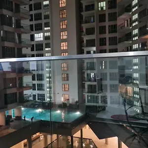 At Regalia Sky Pool , Kuala Lumpur Malasia