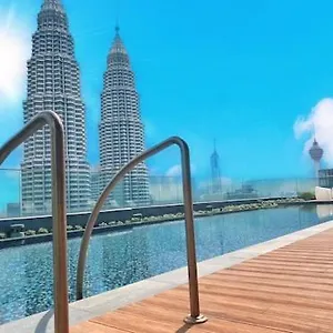 Star Sky Pool Klcc , Kuala Lumpur Malasia