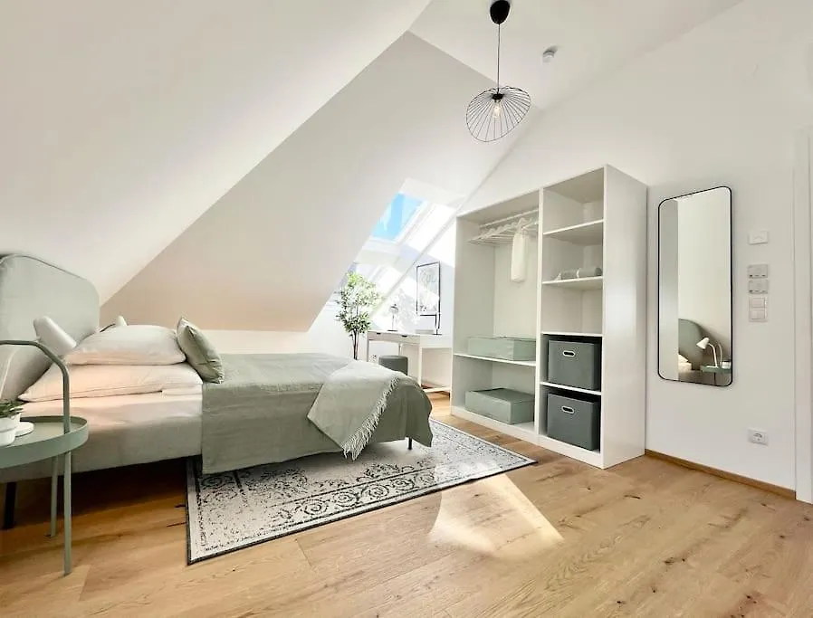 Orestaliving - Penthouse In 1020 Viena
